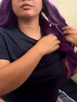 Snapshot of arielopal chatting on 11-12-25, 07:24 arielopal online show from 11-12-25, 07:24