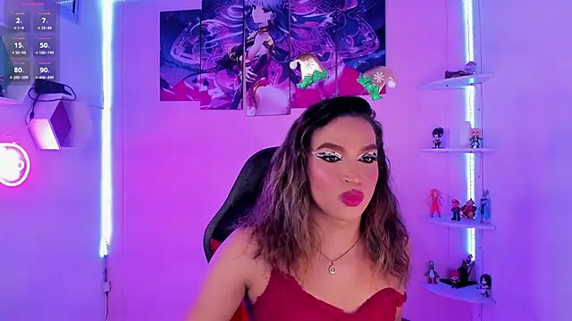 Snapshot of KylieVictoria chatting on 12-14-24, 04:23 KylieVictoria online show from 12-14-24, 04:23