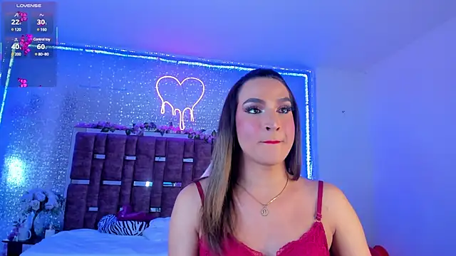 Snapshot of KylieVictoria chatting on 02-08-25, 04:47 KylieVictoria online show from 02-08-25, 04:47