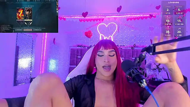 Snapshot of KylieVictoria chatting on 02-14-25, 07:59 KylieVictoria online show from 02-14-25, 07:59