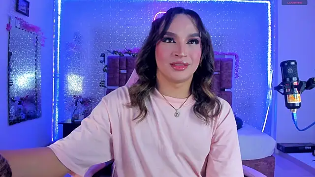 Snapshot of KylieVictoria chatting on 03-11-25, 04:32 KylieVictoria online show from 03-11-25, 04:32