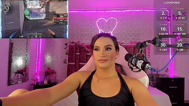 Snapshot of KylieVictoria chatting on 03-13-25, 08:04 KylieVictoria online show from 03-13-25, 08:04