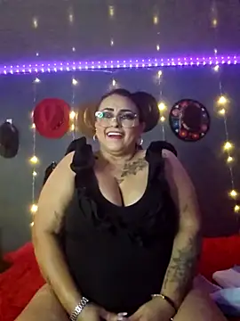 Ivonnee   online show from 03-02-25, 08:27