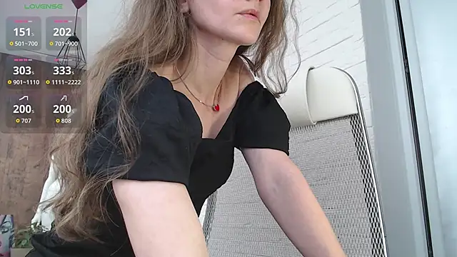 Snapshot of BB_Web chatting on 09-12-25, 06:46 BB Web online show from 09-12-25, 06:46