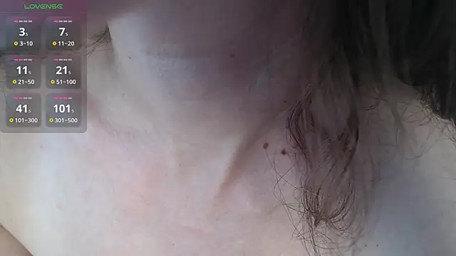 Snapshot of BB_Web chatting on 10-08-25, 06:11 BB Web online show from 10-08-25, 06:11