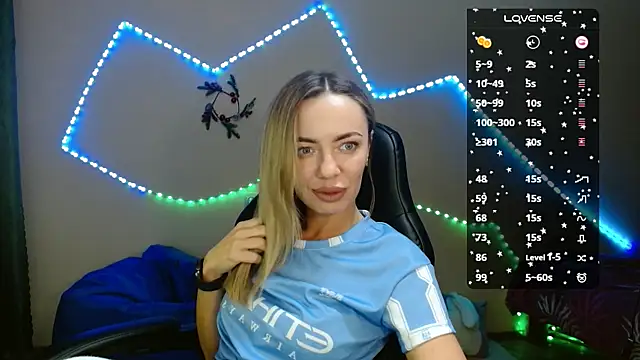 Snapshot of Daria_Spring chatting on 02-11-25, 07:05 Daria Spring online show from 02-11-25, 07:05