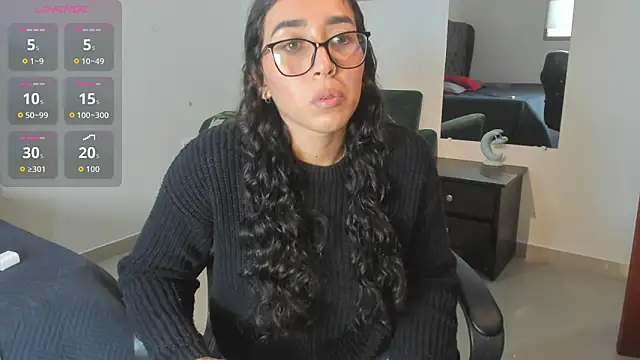  maria foxx  online show from 11-04-25, 07:35