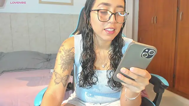  maria foxx  online show from 04-10-26, 04:44