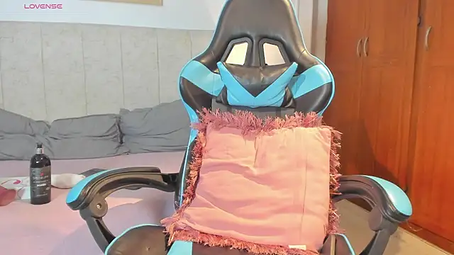  maria foxx  online show from 04-27-26, 05:11