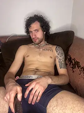 Snapshot of Vanillamexican chatting on 12-09-24, 01:02 Vanillamexican online show from 12-09-24, 01:02