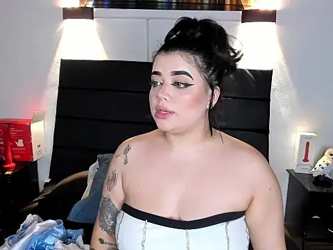  ValeryStone  online show from 02-03-25, 07:10