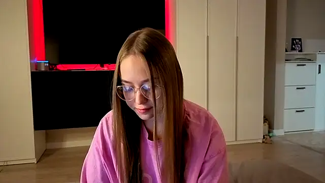 endlesssoffi online show from 10-22-25, 05:56