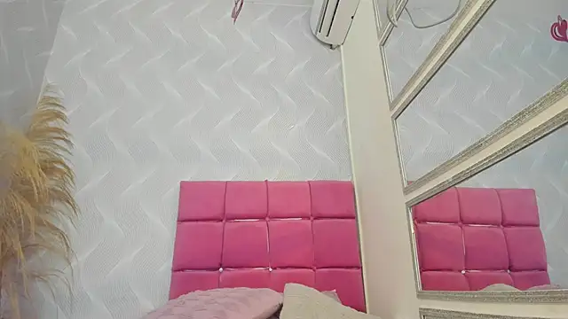 kayna gomez online show from 03-03-25, 05:29