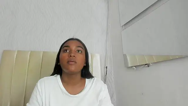 kayna gomez online show from 04-22-26, 07:15