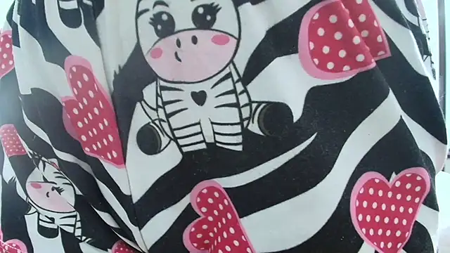 Milkdulce1 online show from 09-19-25, 01:12