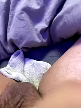 Snapshot of Hugo76578 chatting on 10-23-25, 02:27 Hugo76578 online show from 10-23-25, 02:27