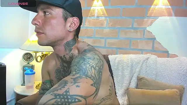 Dylanstonne online show from 03-07-25, 08:55