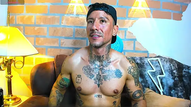 Dylanstonne online show from 03-13-25, 02:49