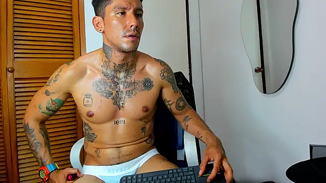 Dylanstonne online show from 03-22-25, 04:24