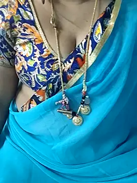 Snapshot of Sexy-Telugunayana2 chatting on 02-14-26, 10:56 Sexy-Telugunayana2 online show from 02-14-26, 10:56