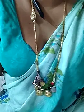 Snapshot of Sexy-Telugunayana2 chatting on 02-21-26, 06:25 Sexy-Telugunayana2 online show from 02-21-26, 06:25