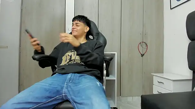 Yef Thin online show from 02-03-25, 04:04