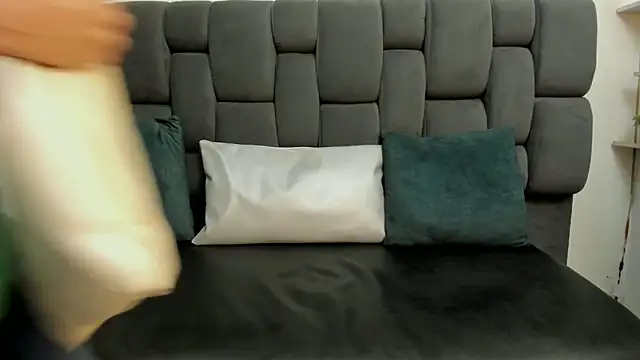 Yef Thin online show from 03-06-25, 10:52