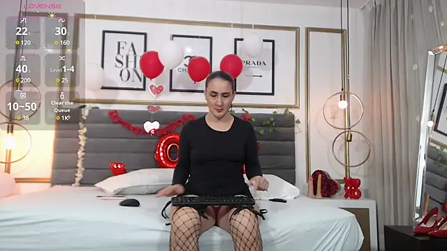 Snapshot of KyleDoom chatting on 02-16-25, 12:10 KyleDoom online show from 02-16-25, 12:10