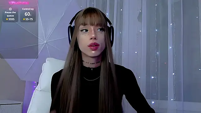 Dasha M online show from 12-15-24, 09:31