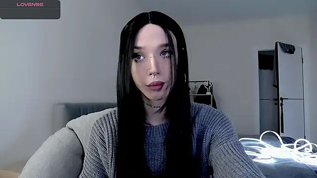 Dasha M online show from 10-17-25, 07:55