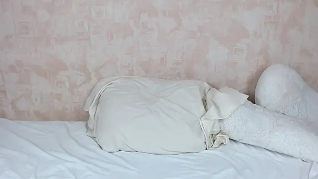 bellaa love  online show from 03-17-25, 11:31