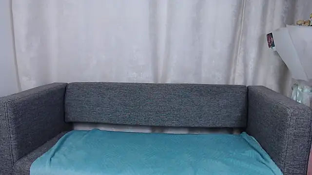 bellaa love  online show from 11-14-25, 12:09