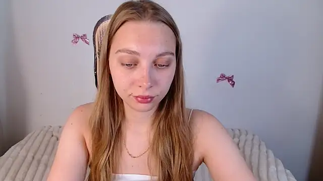 Snapshot of bellaa_love_ chatting on 06-04-26, 12:16 bellaa love online show from 06-04-26, 12:16