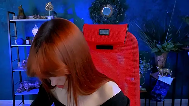 Snapshot of evanellson chatting on 01-12-25, 11:17 evanellson online show from 01-12-25, 11:17