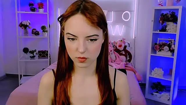 Snapshot of evanellson chatting on 02-15-25, 08:11 evanellson online show from 02-15-25, 08:11