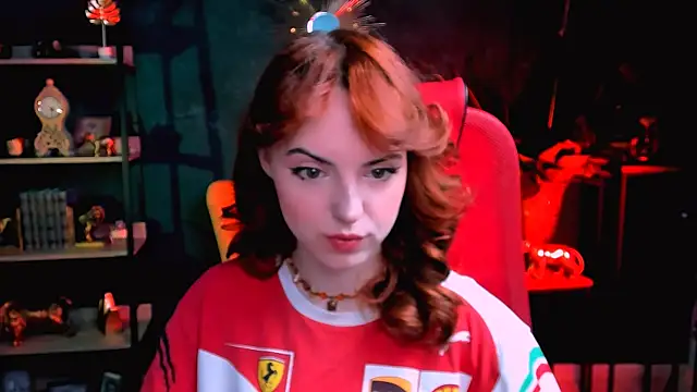 Snapshot of evanellson chatting on 02-19-25, 12:11 evanellson online show from 02-19-25, 12:11