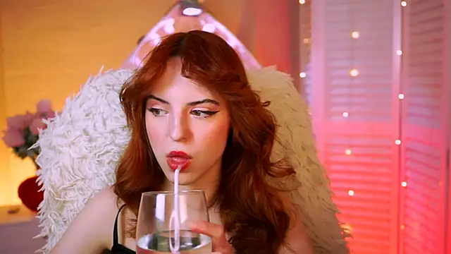 Snapshot of evanellson chatting on 02-21-25, 01:33 evanellson online show from 02-21-25, 01:33