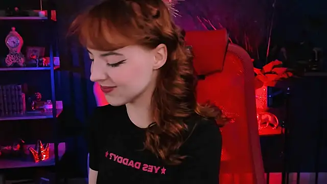 Snapshot of evanellson chatting on 02-25-25, 04:21 evanellson online show from 02-25-25, 04:21