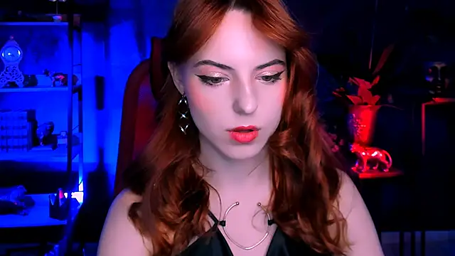 Snapshot of evanellson chatting on 03-07-25, 04:22 evanellson online show from 03-07-25, 04:22