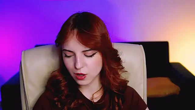 Snapshot of evanellson chatting on 03-10-25, 07:07 evanellson online show from 03-10-25, 07:07