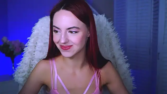 Snapshot of evanellson chatting on 10-04-25, 12:25 evanellson online show from 10-04-25, 12:25