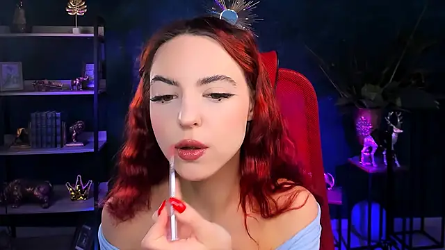 Snapshot of evanellson chatting on 11-23-25, 09:20 evanellson online show from 11-23-25, 09:20