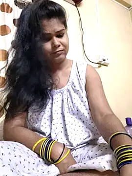 yoursweety09 online show from 03-09-25, 02:07