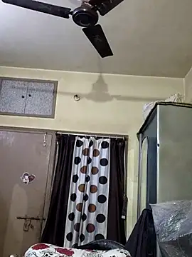 yoursweety09 online show from 03-12-25, 01:47