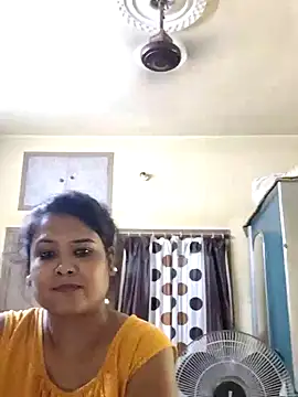 yoursweety09 online show from 03-19-25, 06:57