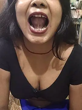 yoursweety09 online show from 03-17-26, 02:09