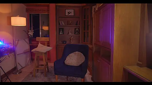  srerotic online show from 10-31-25, 11:17