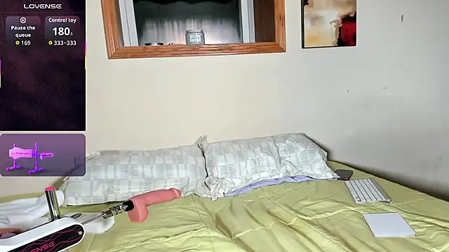 Snapshot of NinaRiveraXO chatting on 12-03-25, 03:25 NinaRiveraXO online show from 12-03-25, 03:25