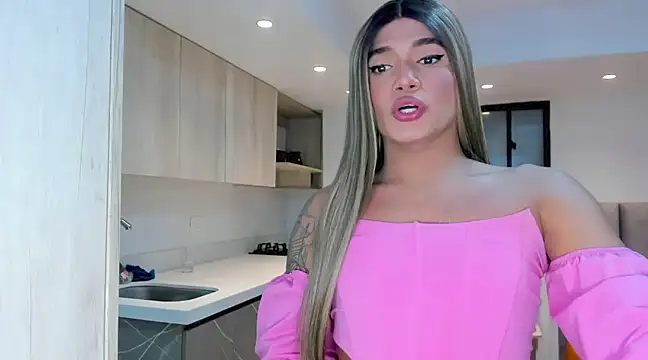 Snapshot of selfsuck_trans chatting on 12-06-24, 05:55 selfsuck trans online show from 12-06-24, 05:55