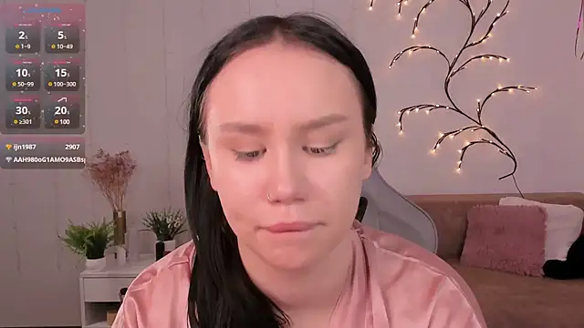 Alisia Mars online show from 01-20-25, 09:46